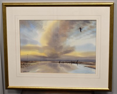 Lot 495 - Simon Trinder (British, b. 1958): Lone curlew...