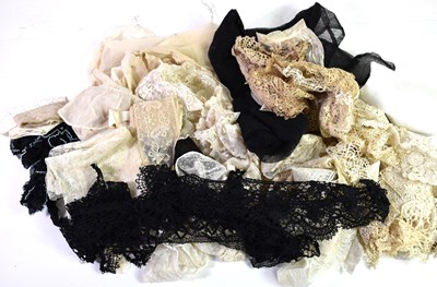 Lot 345 - A collection of antique lace to include...