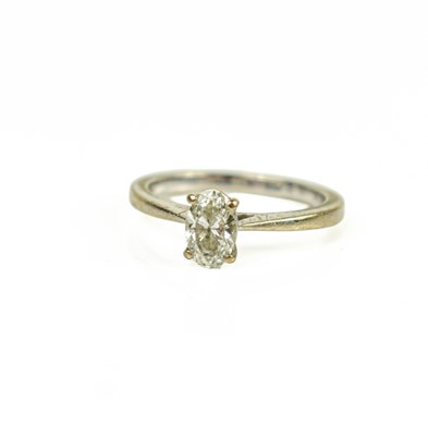 Lot 116 - An 18ct white gold and diamond solitaire ring,...