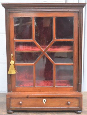 Lot 653 - A Victorian mahogany glazed table top display...