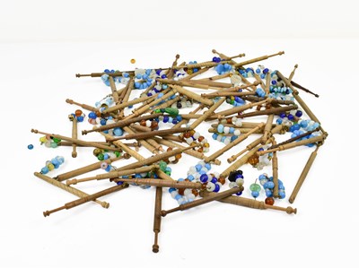 Lot 136 - A large quantity of vintage lacemaking bobbins,...