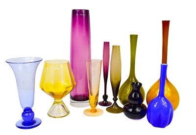Lot 226 - A selection of mid-century coloured glassware,...
