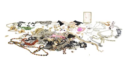 Lot 105 - A large selection of costume jewellery, to...