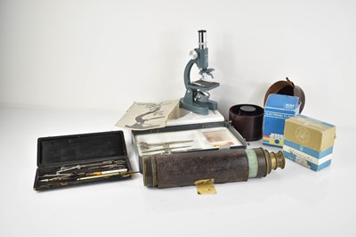 Lot 147 - A group of collectables to include a brass...