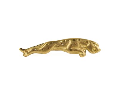 Lot 80 - A 9ct gold bar brooch in the form of a panther,...