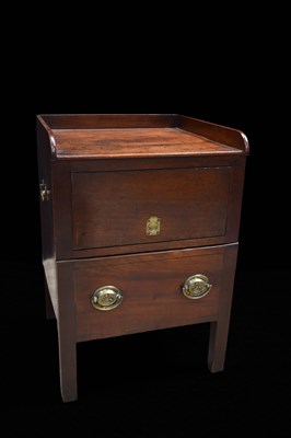 Lot 516 - A 19th century Georgian mahogany bedside...