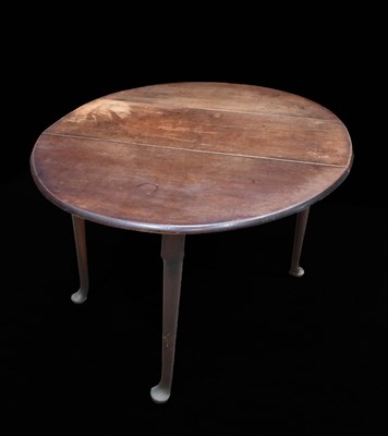 Lot 497 - An 18th century Cuban mahogany drop leaf oval...