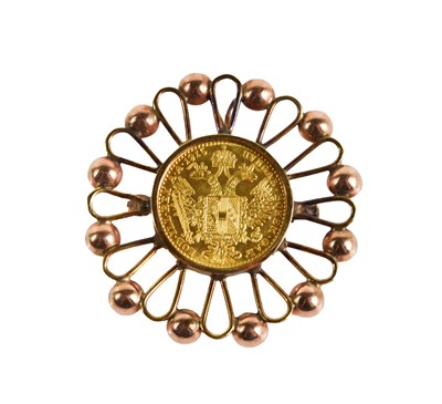 Lot 15 - A gold brooch set with a gold Austrian Ducat...