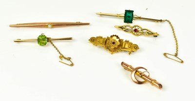 Lot 207 - A group of six Victorian and later 9ct gold...