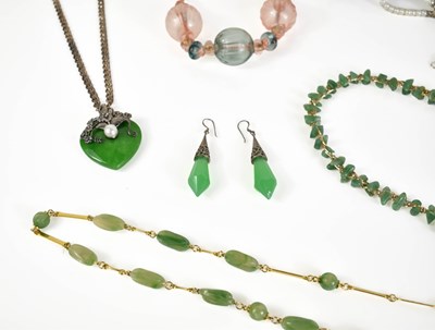 Lot 25 - A group of jewellery to include a silver and...