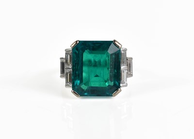 Lot 251 - An 18ct white gold, diamond and synthetic...