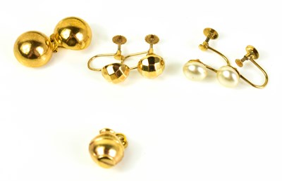 Lot 122 - Three pairs of 9ct gold earrings together with...