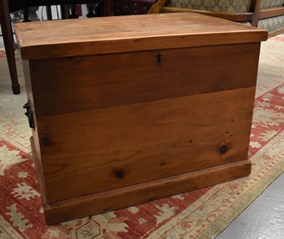 Lot 247 - A small antique pine blanket chest/box with...