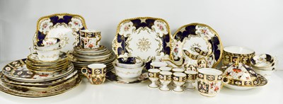 Lot 72 - A Davenport Imari pattern part tea service,...