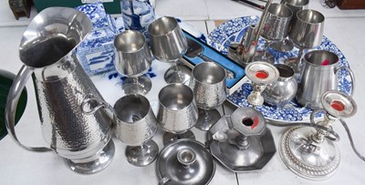 Lot 224 - A selection of blue and white ceramics, pewter,...