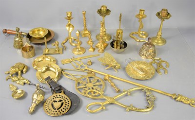 Lot 219 - A quantity of brass and copper wares together...