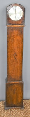 Lot 47 - An early 20th century oak cased grandmother...