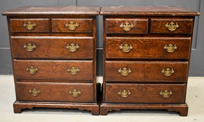 Lot 500 - A pair of 18th century style oak chests /...