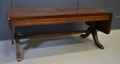 Lot 453 - A mahogany sofa table / coffee table, 42cm...