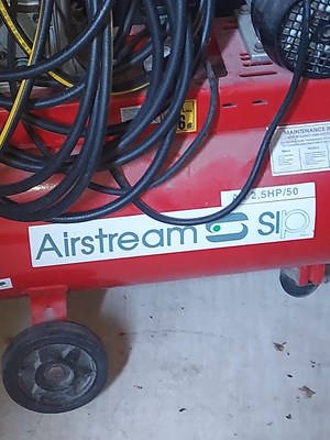 Lot 448 - A SIP Airstream 50l air compressor.