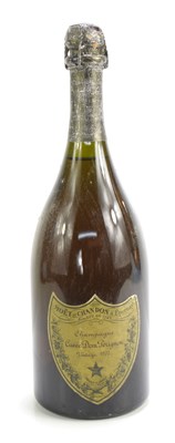 Lot 101 - A bottle of Moet et Chandon, Dom Perignon...