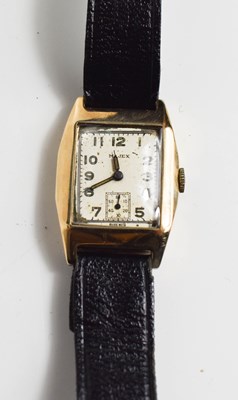 Lot 37 - A gentleman's mid 20th century 9ct gold cased...
