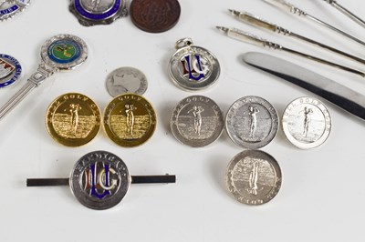 Lot 11 - A group of silver and silver gilt medals and...
