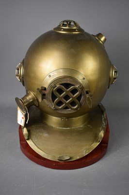 Lot 82 - A modern copy of an antique deep see diving...